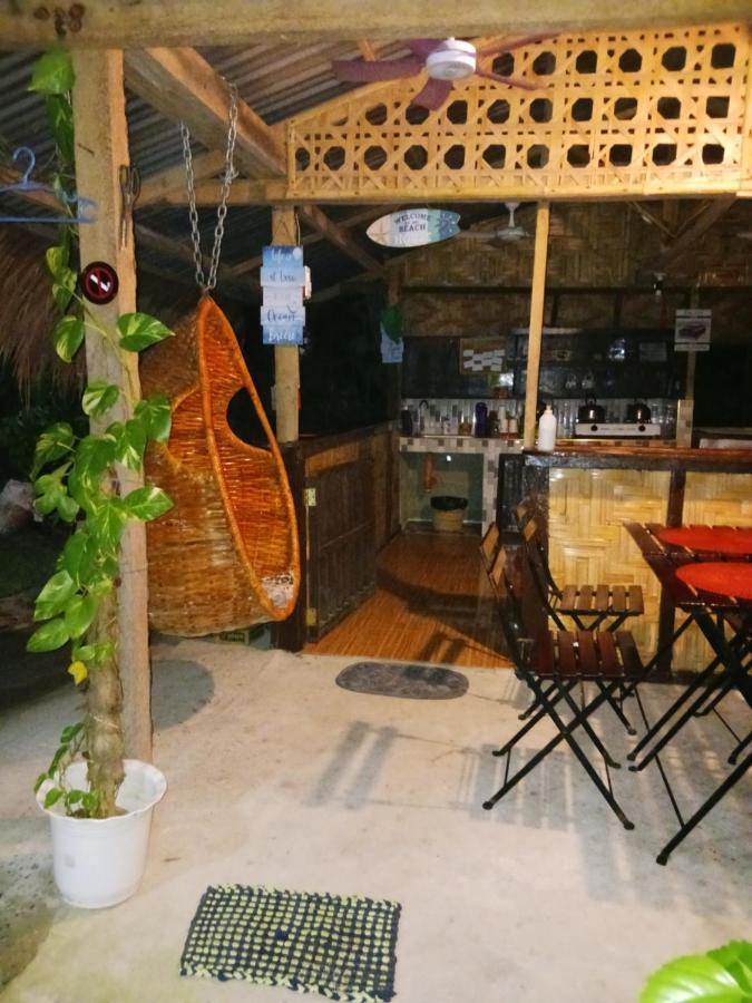 Weeroona Huts Homestay Pacifico San Isidro  Εξωτερικό φωτογραφία