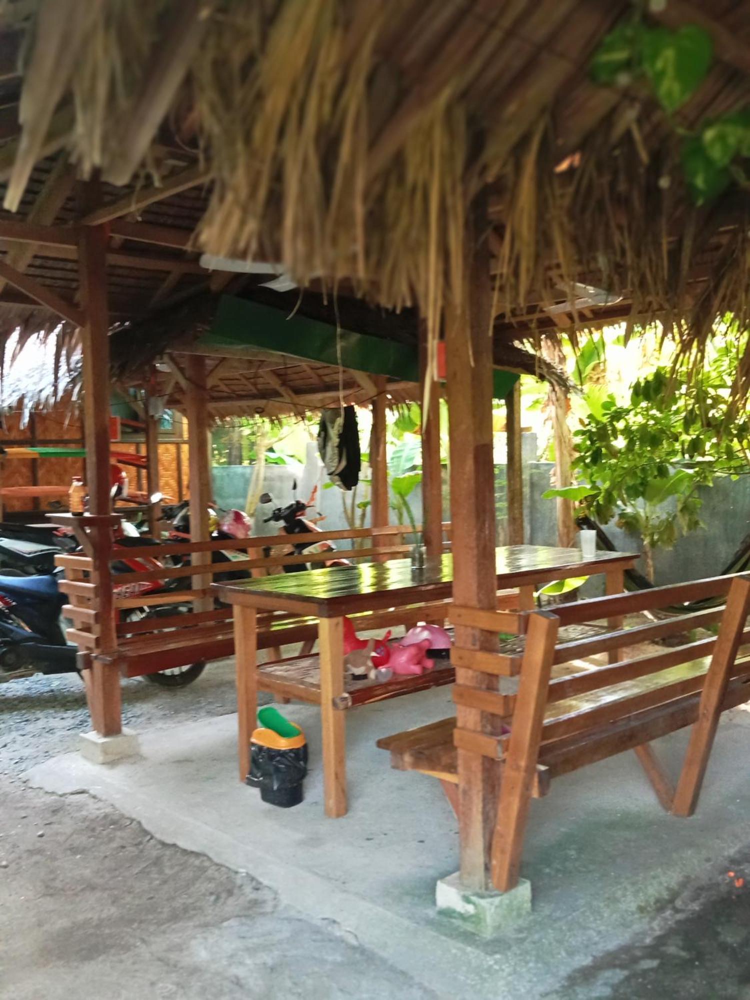 Weeroona Huts Homestay Pacifico San Isidro  Εξωτερικό φωτογραφία