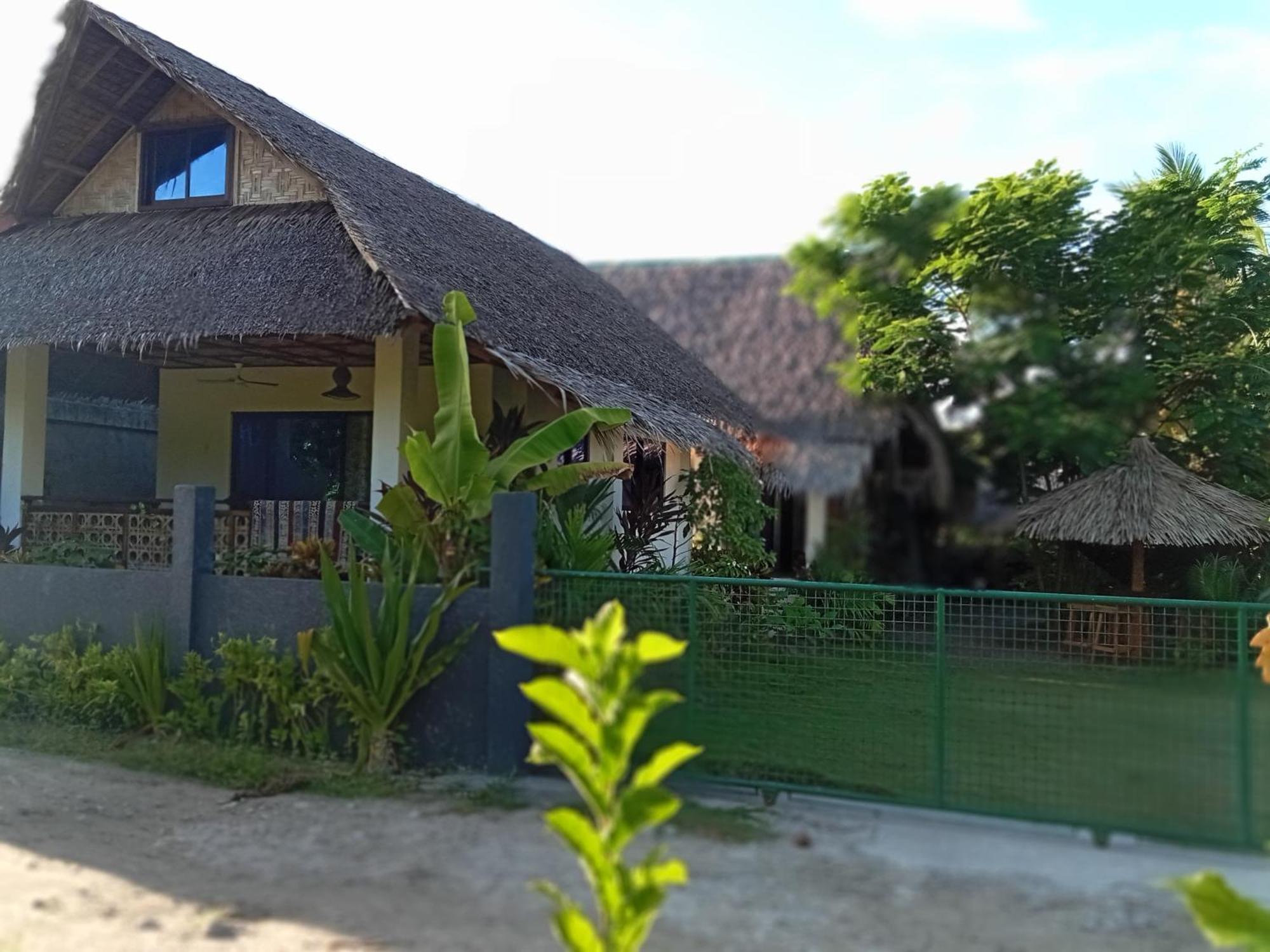Weeroona Huts Homestay Pacifico San Isidro  Εξωτερικό φωτογραφία