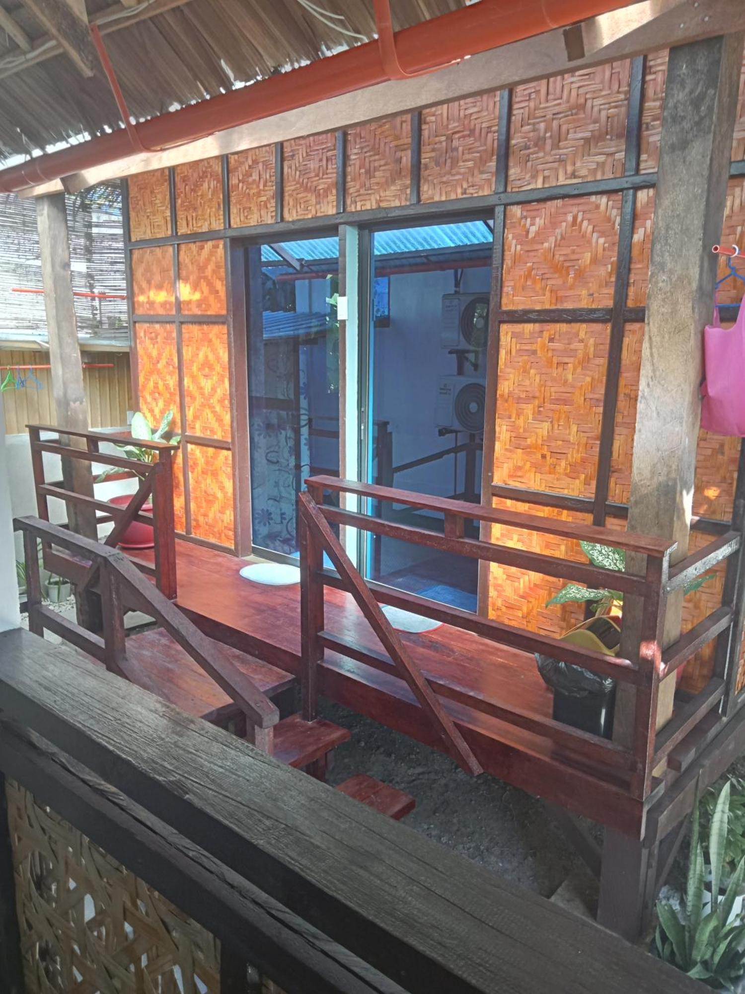 Weeroona Huts Homestay Pacifico San Isidro  Εξωτερικό φωτογραφία